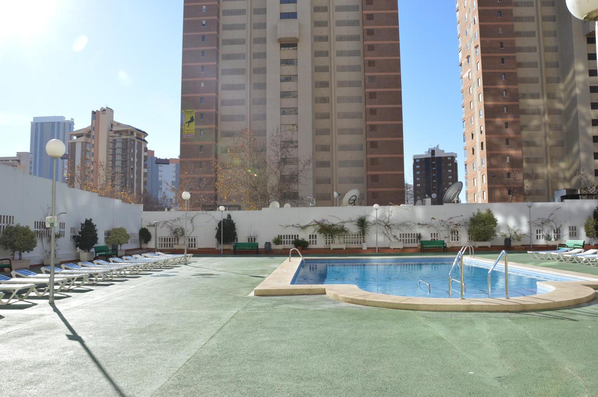 Gemelos IV Loysan Apt. With Pool Бенідорм Екстер'єр фото